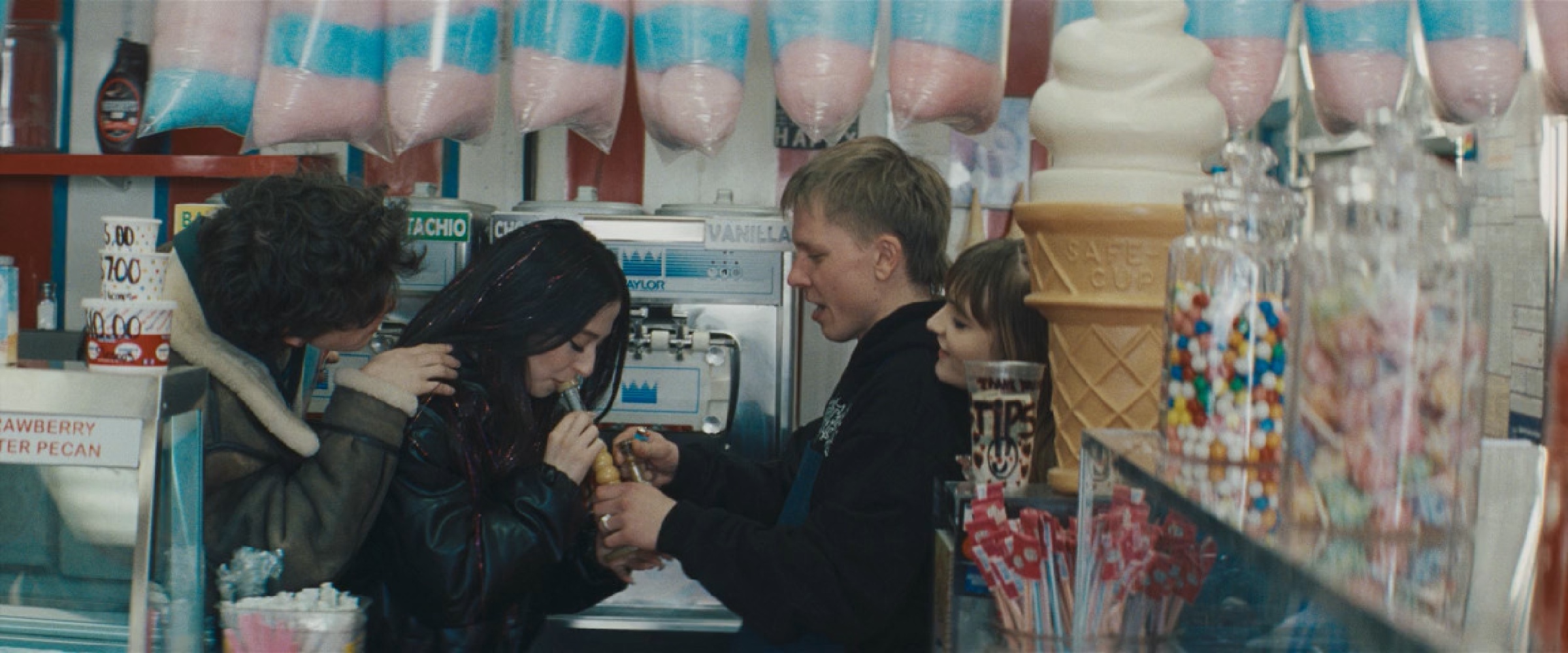 Anora scene 6
