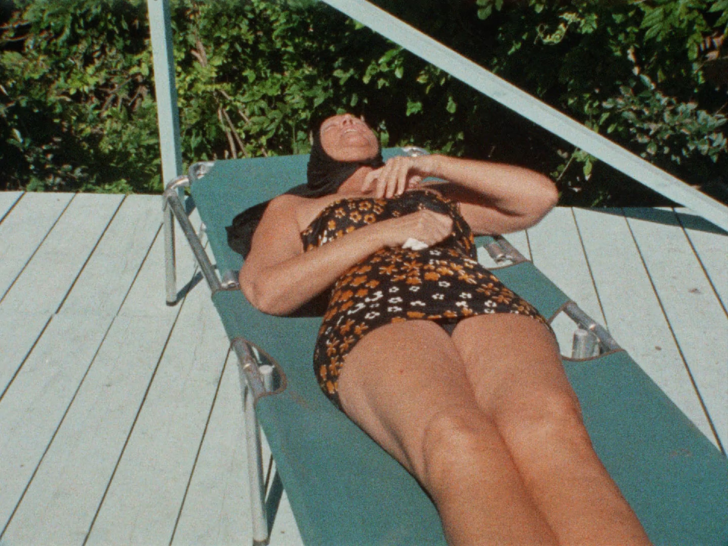 Grey Gardens scene 9