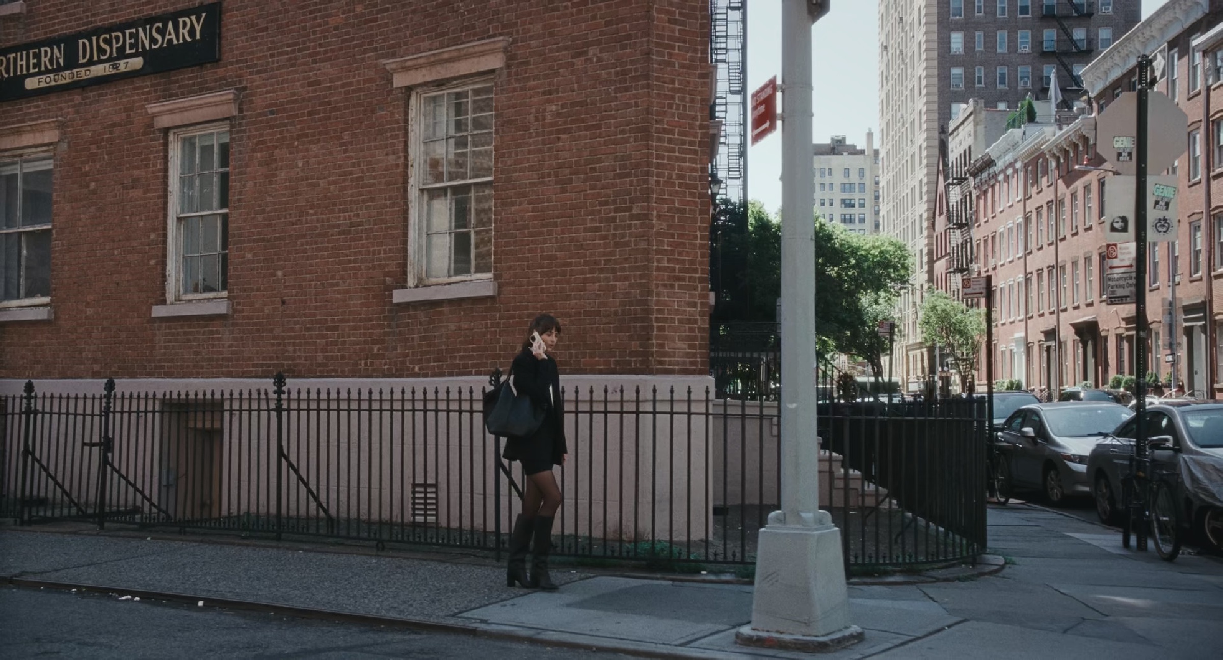 Materialists scene 1