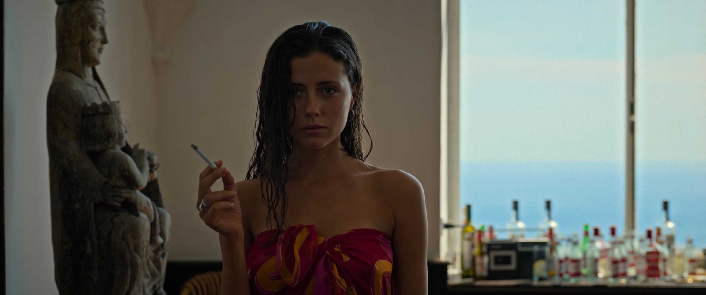 Parthenope scene 3