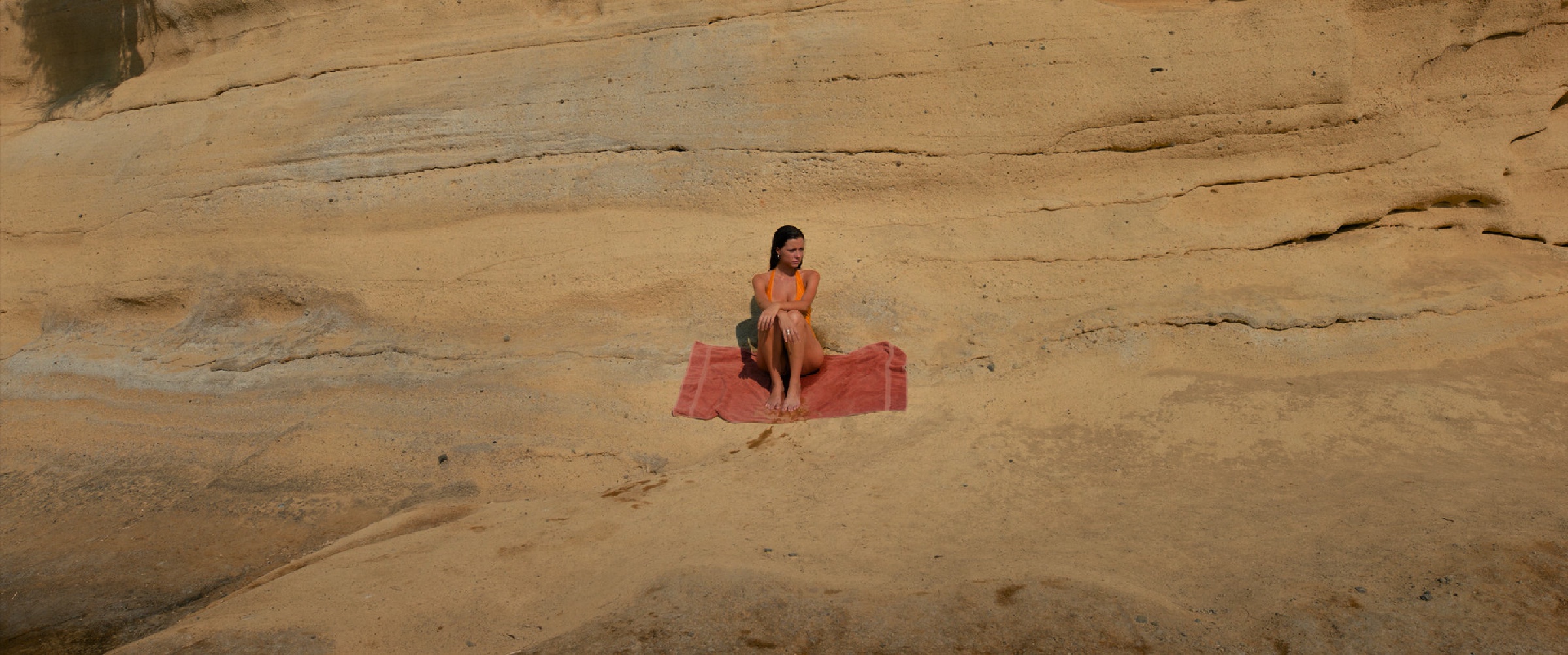 Parthenope scene 28